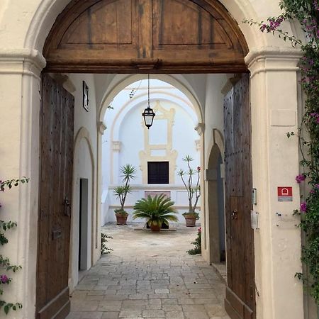 Palazzo Cariddi Bed and Breakfast Nardò Εξωτερικό φωτογραφία