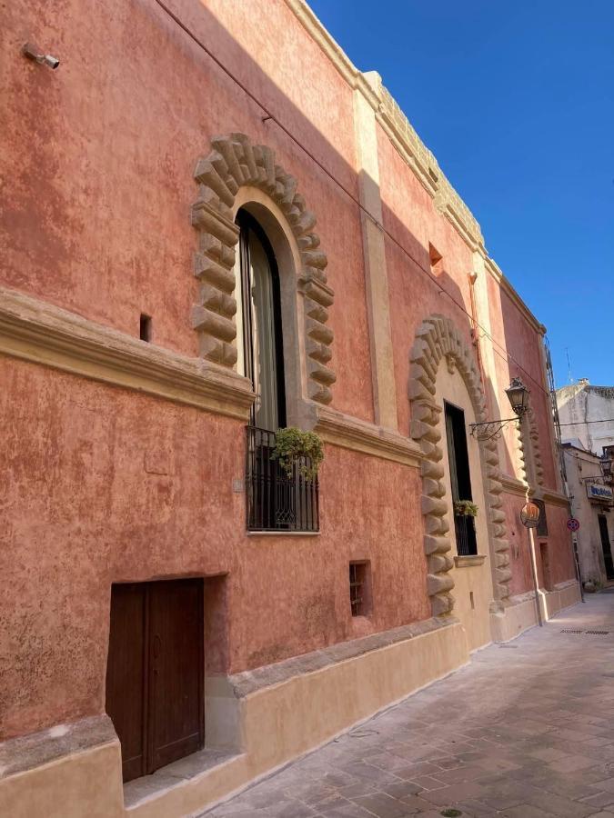 Palazzo Cariddi Bed and Breakfast Nardò Εξωτερικό φωτογραφία