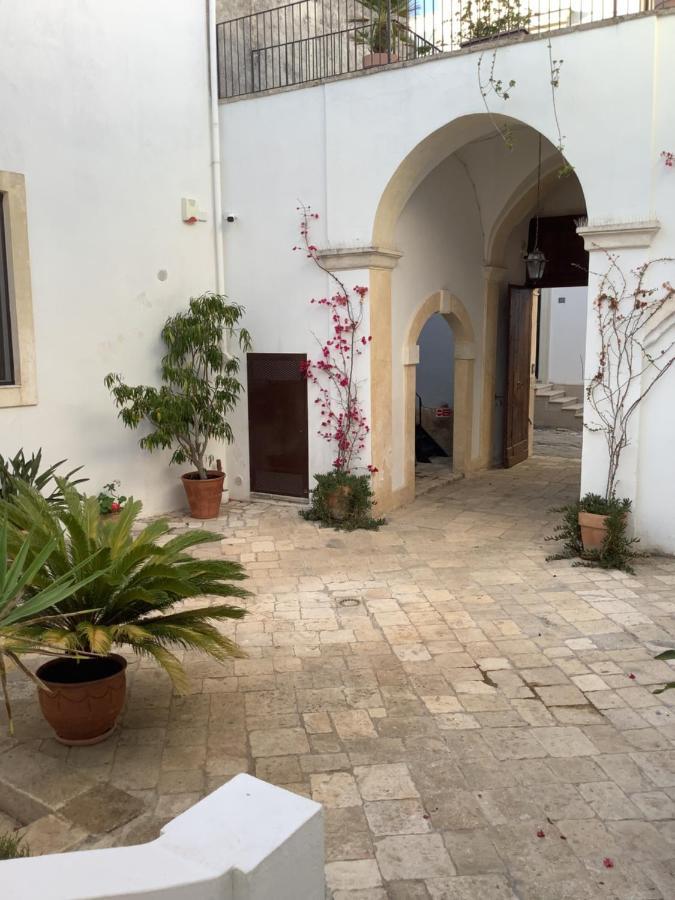 Palazzo Cariddi Bed and Breakfast Nardò Εξωτερικό φωτογραφία