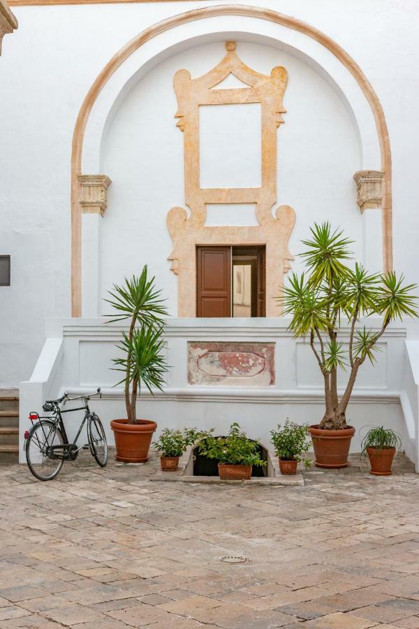 Palazzo Cariddi Bed and Breakfast Nardò Εξωτερικό φωτογραφία