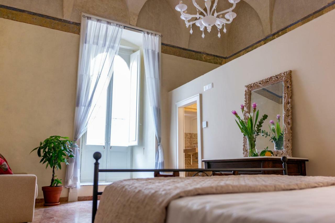 Palazzo Cariddi Bed and Breakfast Nardò Εξωτερικό φωτογραφία