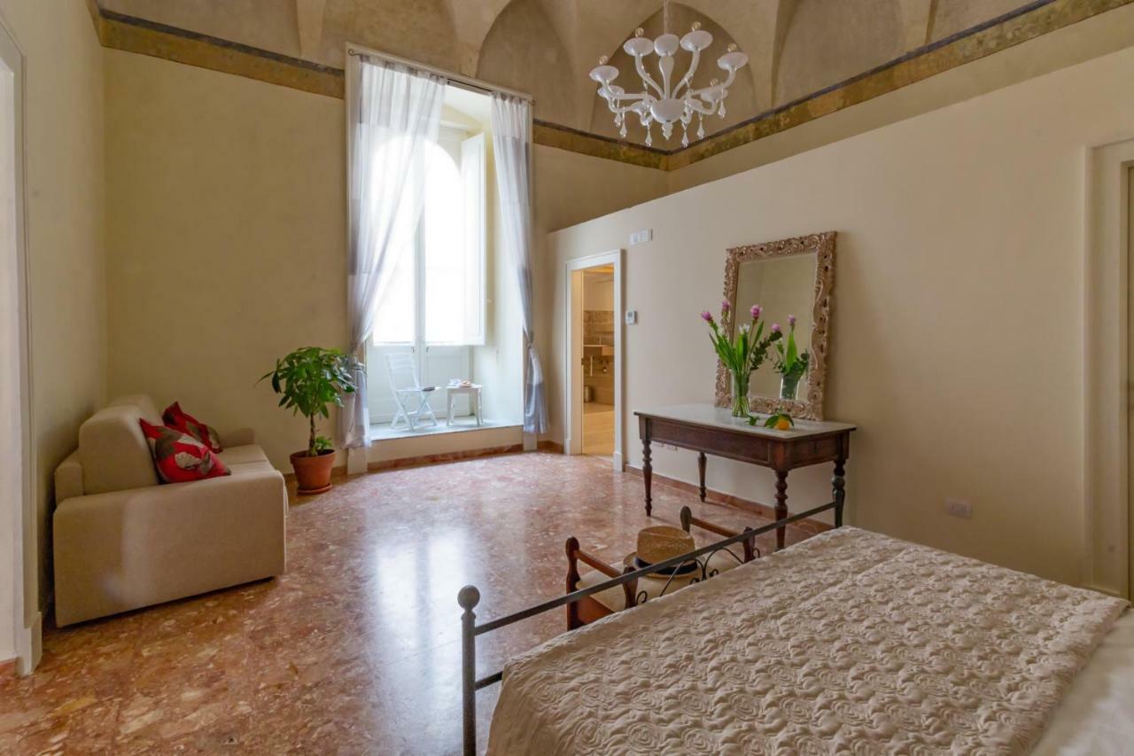 Palazzo Cariddi Bed and Breakfast Nardò Εξωτερικό φωτογραφία